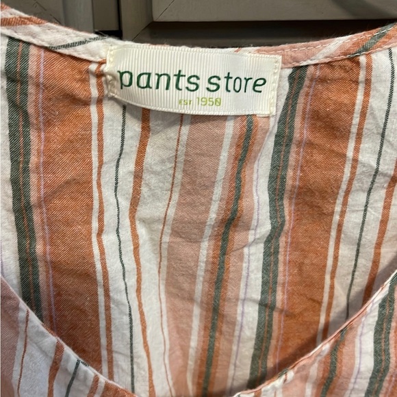 The Pants Store striped cropped and tie, tank top size large like new - Picture 2 of 4